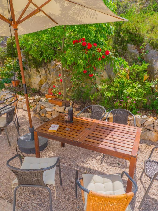 Hostel Kapa هفار المظهر الخارجي الصورة